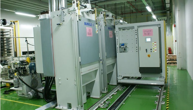 Laminating machine